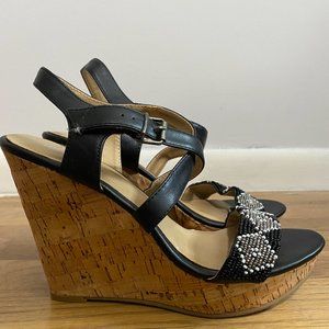 Black Wedges